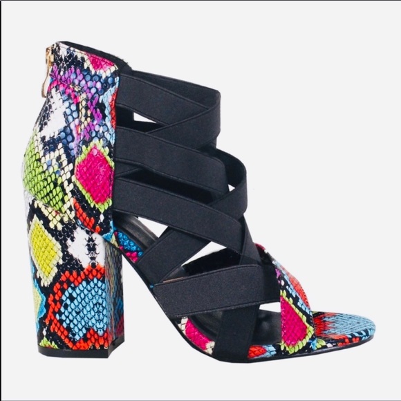 (LAST PAIR) YOKI - MULTI SNAKE CHUNKY HEELS - Picture 4 of 4